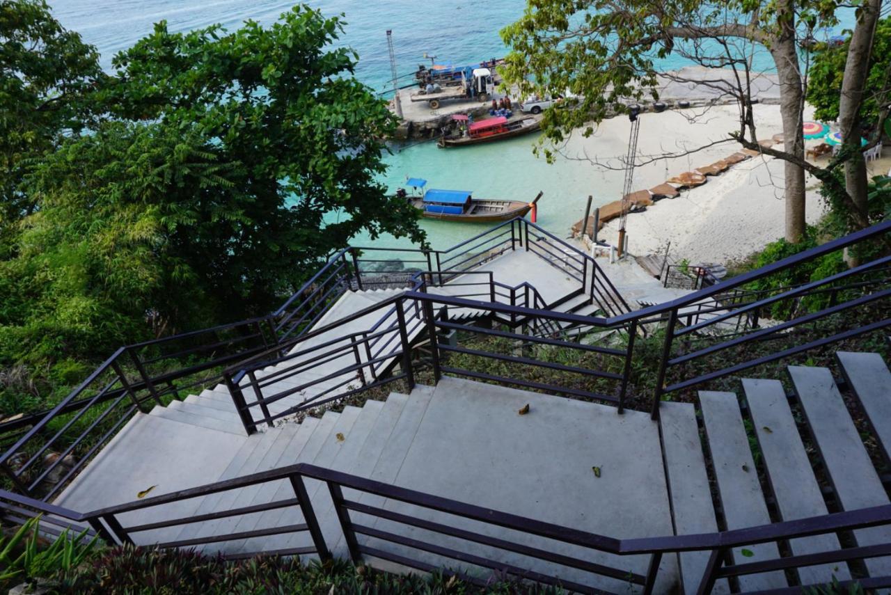 Resort Hip Seaview @ Phi Phi Don