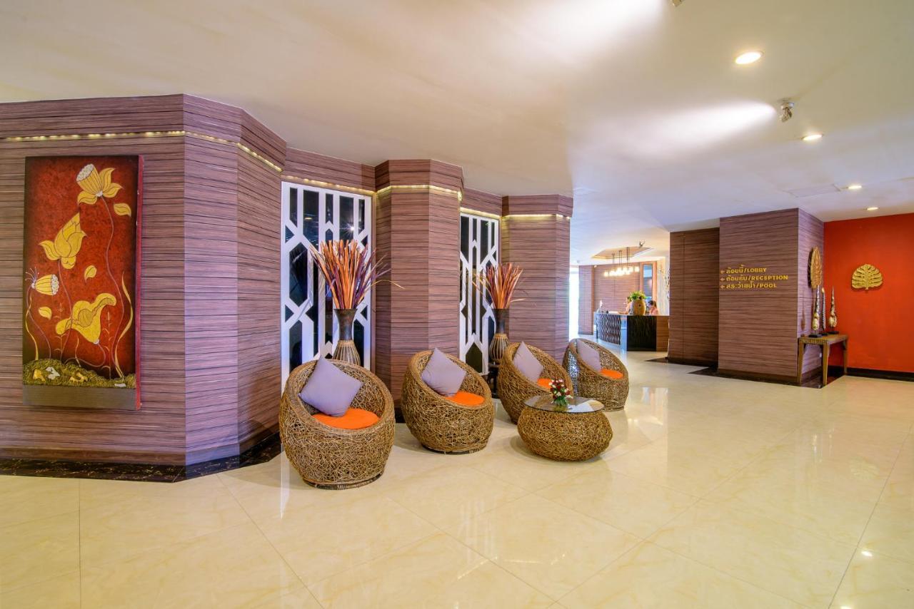 Golden Hotel