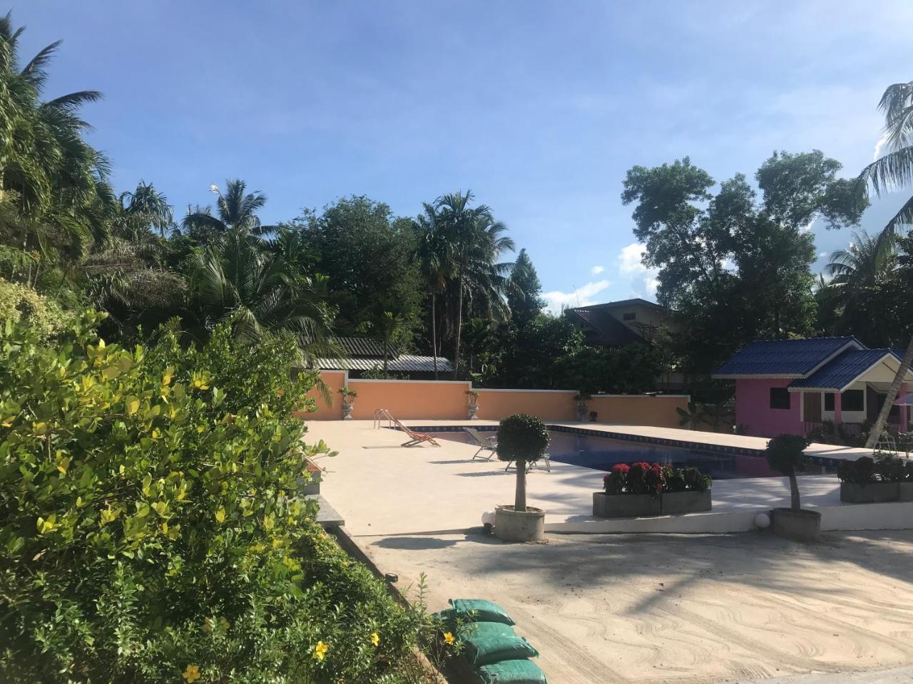 The Mountain View Sai Ri Resort Chumphon