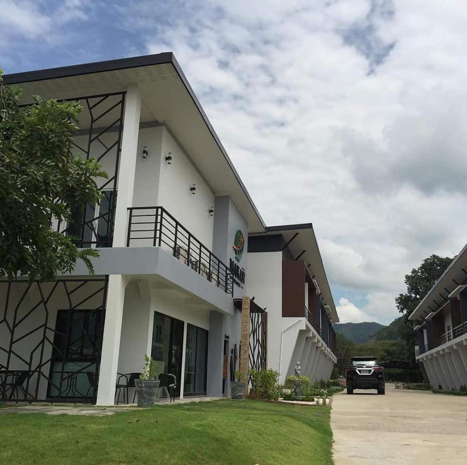 Makan Hotel