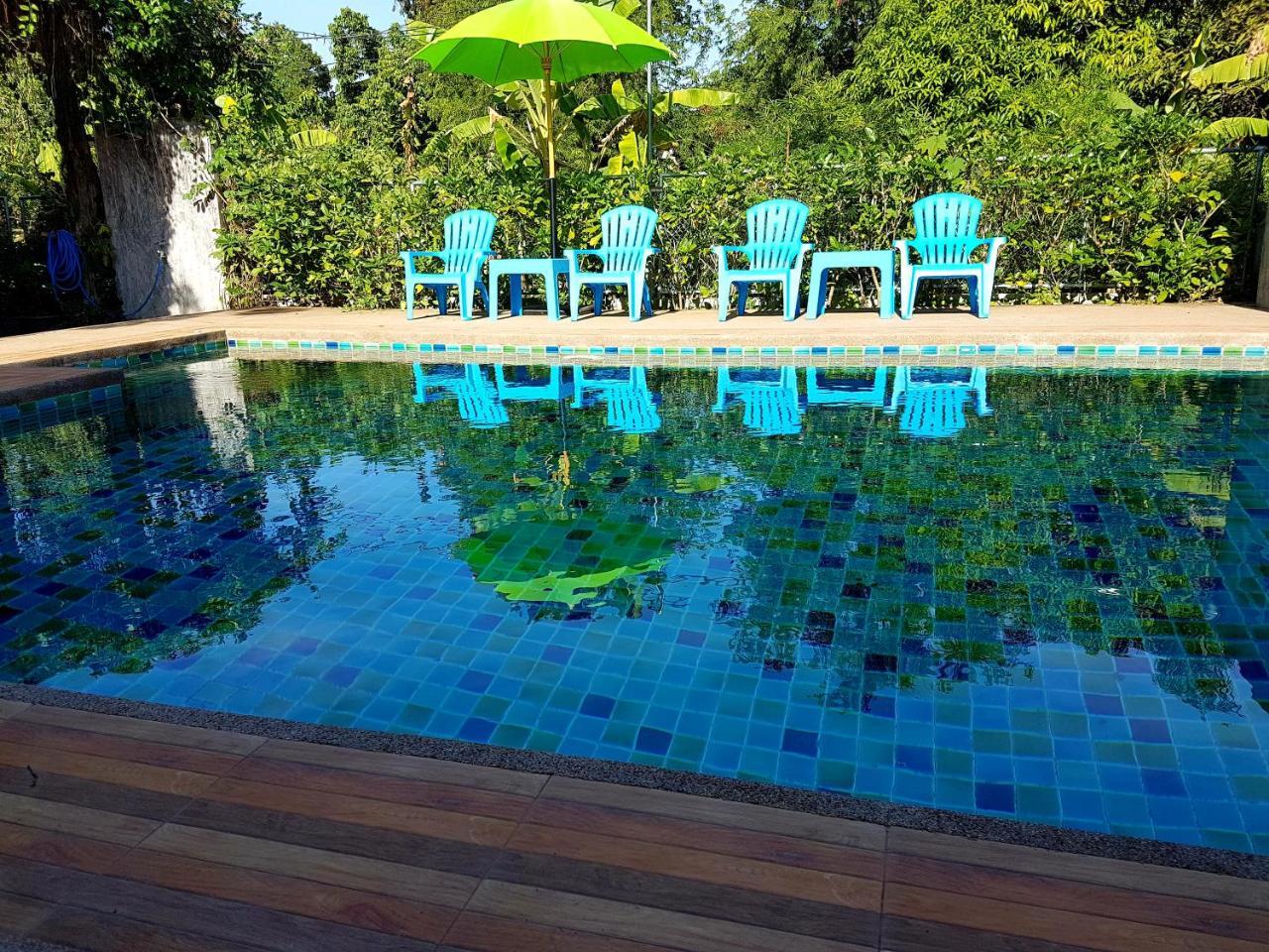 Resort Nawiengkaeriverview 2*