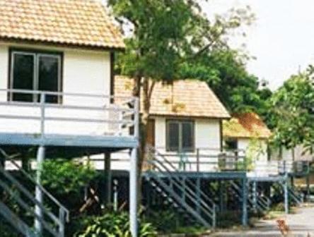 Hotel Baan Suan Fon 2*