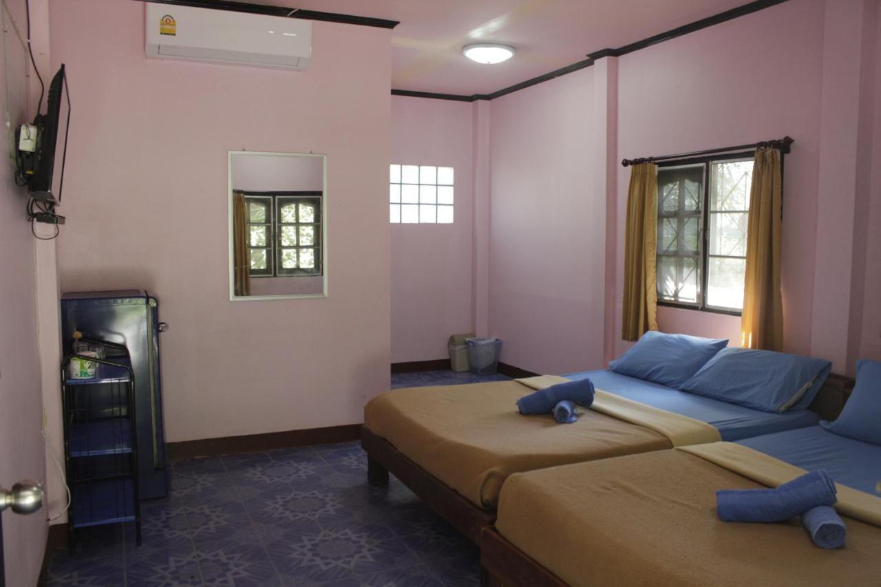 Resort Sea Breeze Bungalow *