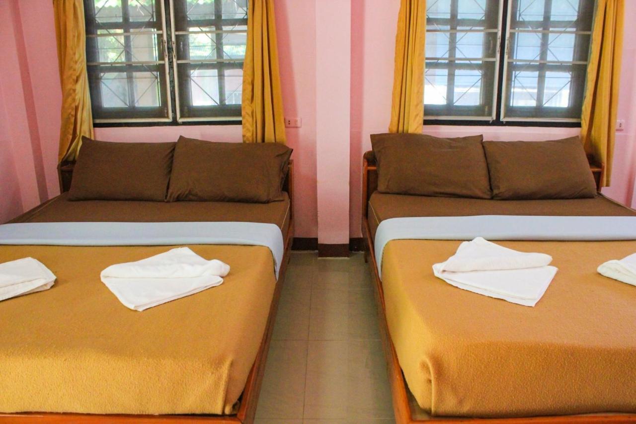 Sea Breeze Bungalow * Koh Samet