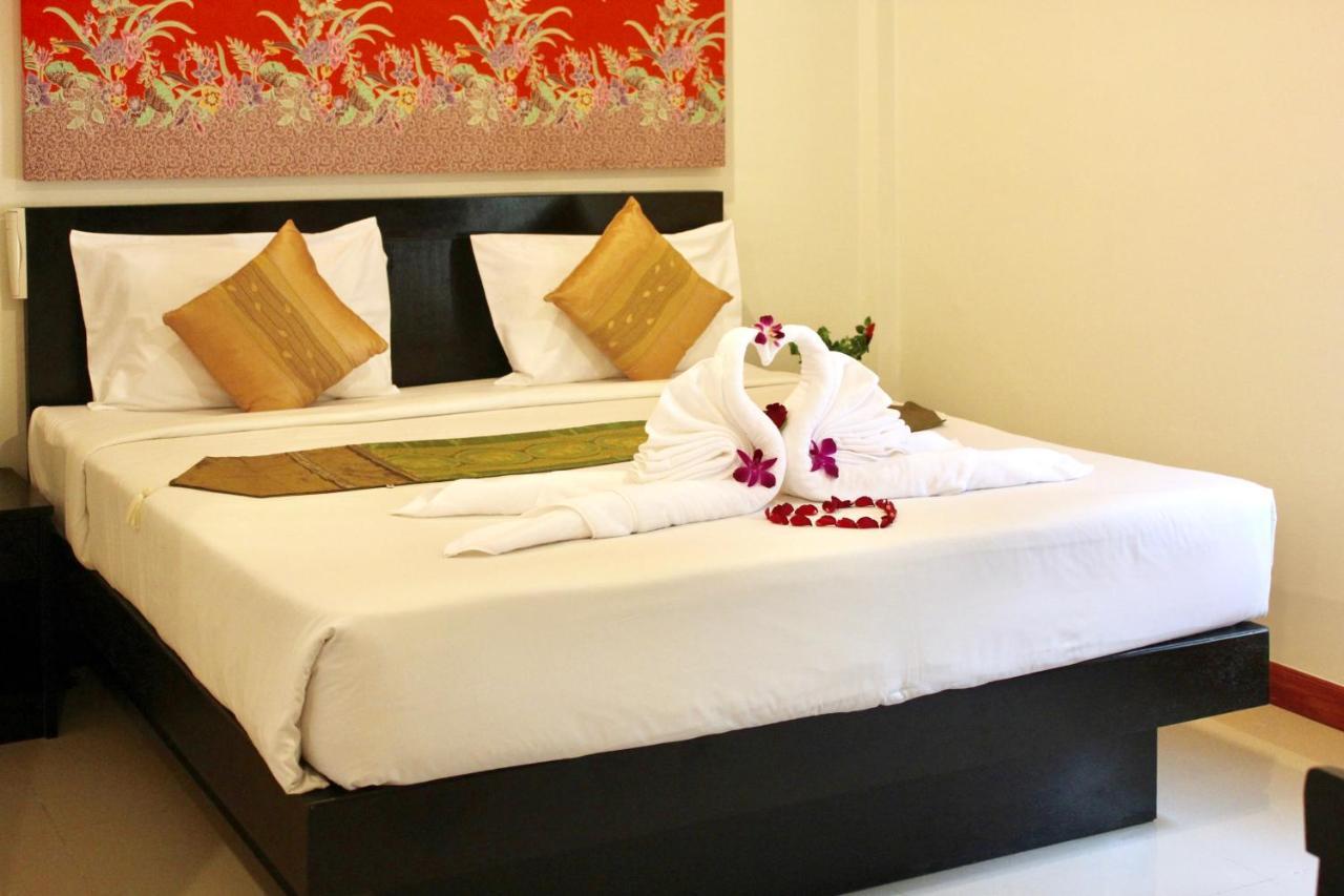 Naiharn Retreat Resort