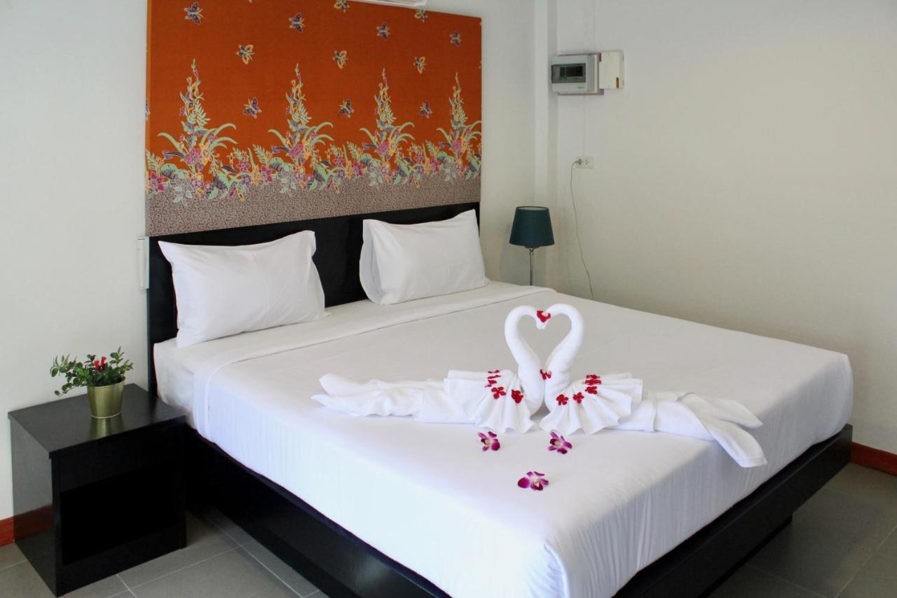 Naiharn Retreat Resort Nai Harn