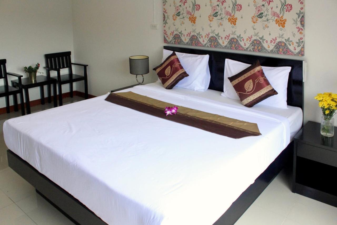 Naiharn Retreat 3*