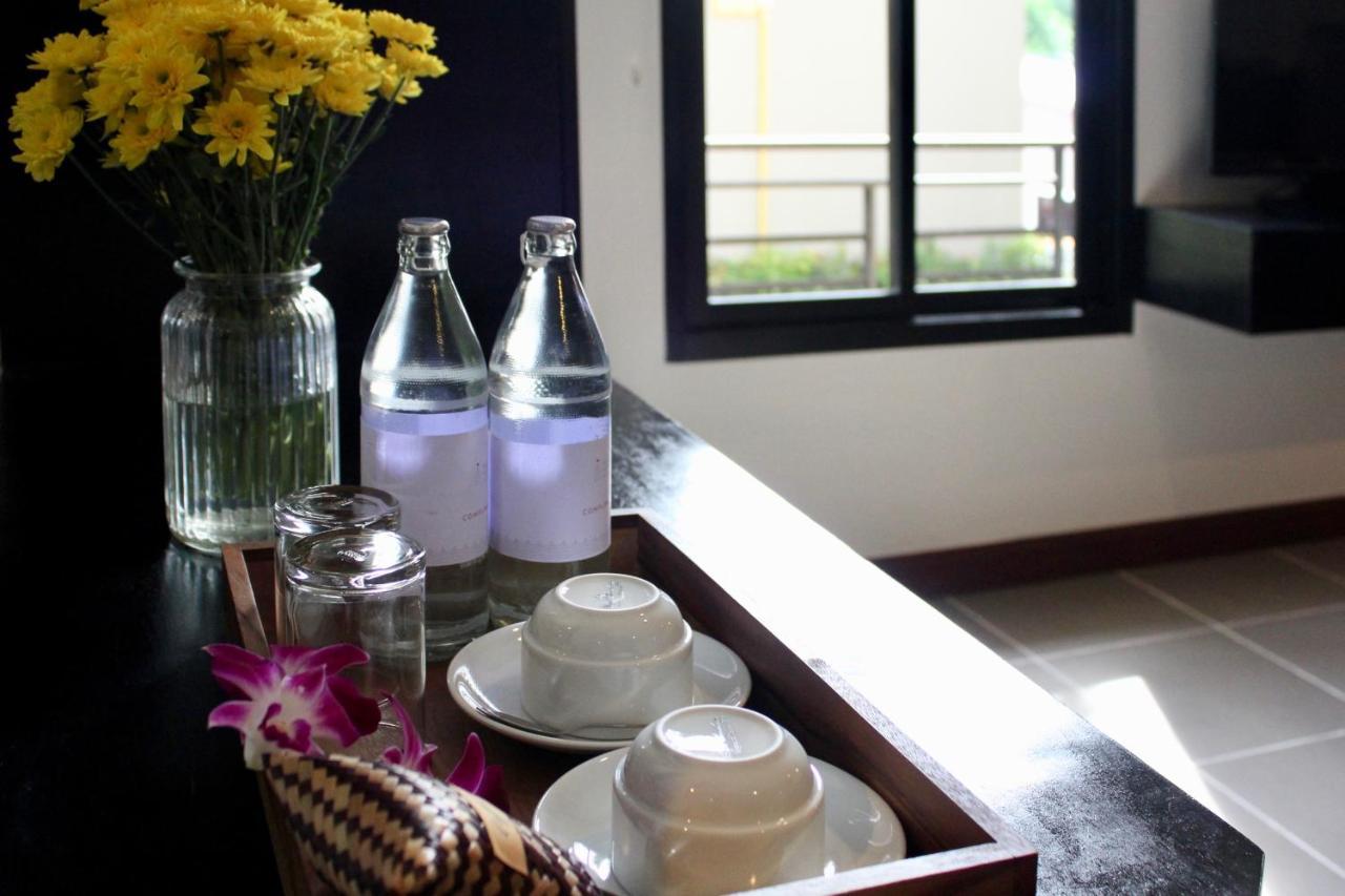 Resort Naiharn Retreat