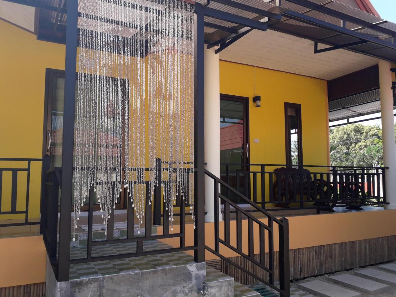 Lanta Lucky House *