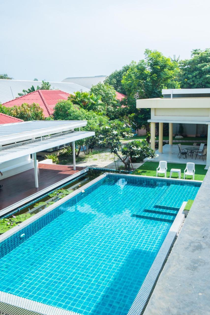 Baan Talay Cream Hotel 3*