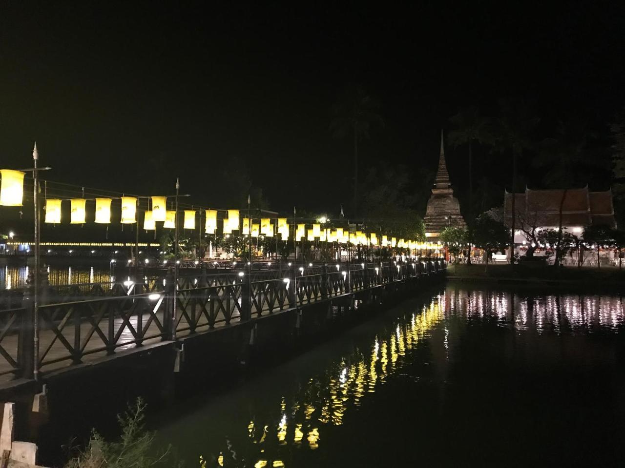 Moat View Resort 2*