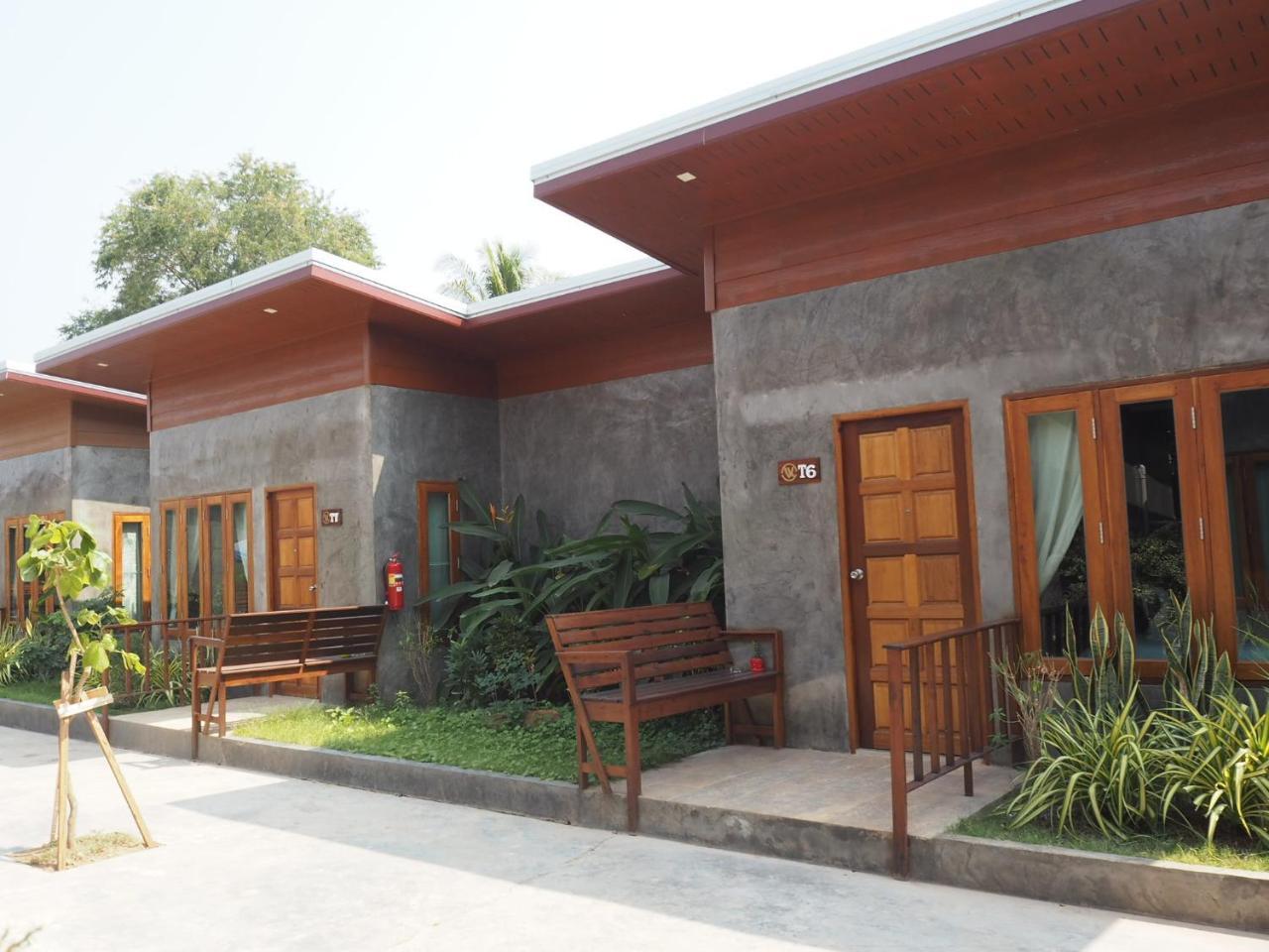 Nawiengkaeriverview Resort 2*