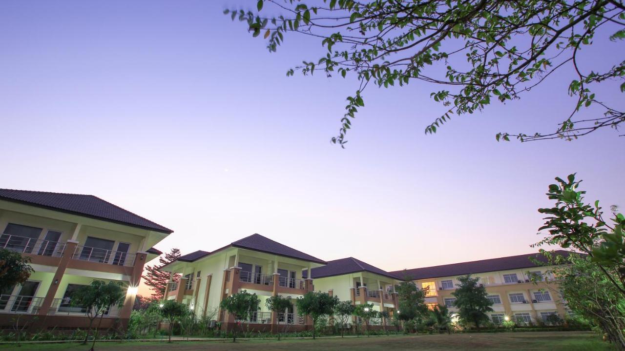 Araya Hotel