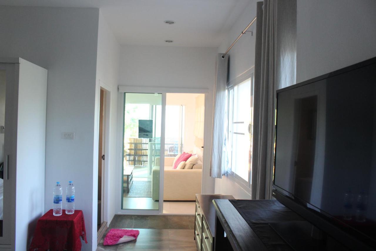 Villa Baan Aroka Front