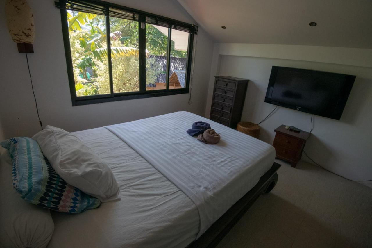 Villa Malee Beach Villas