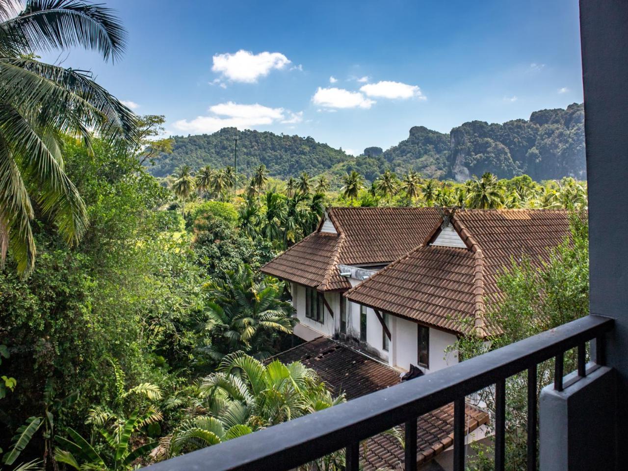 Hotel The Moon Night Ao Nang