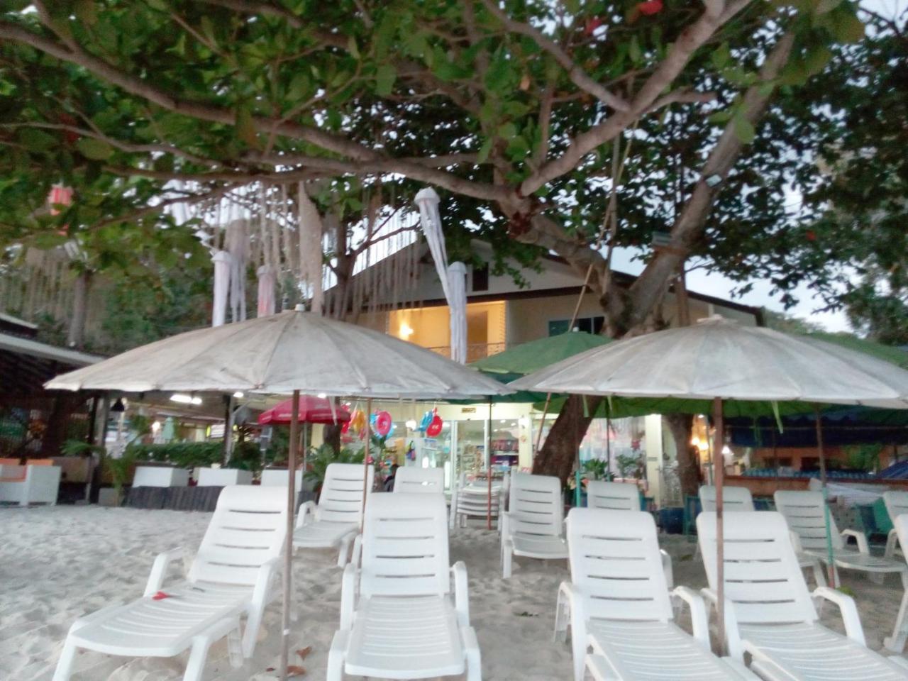 Nong Nuey Hotel 3*