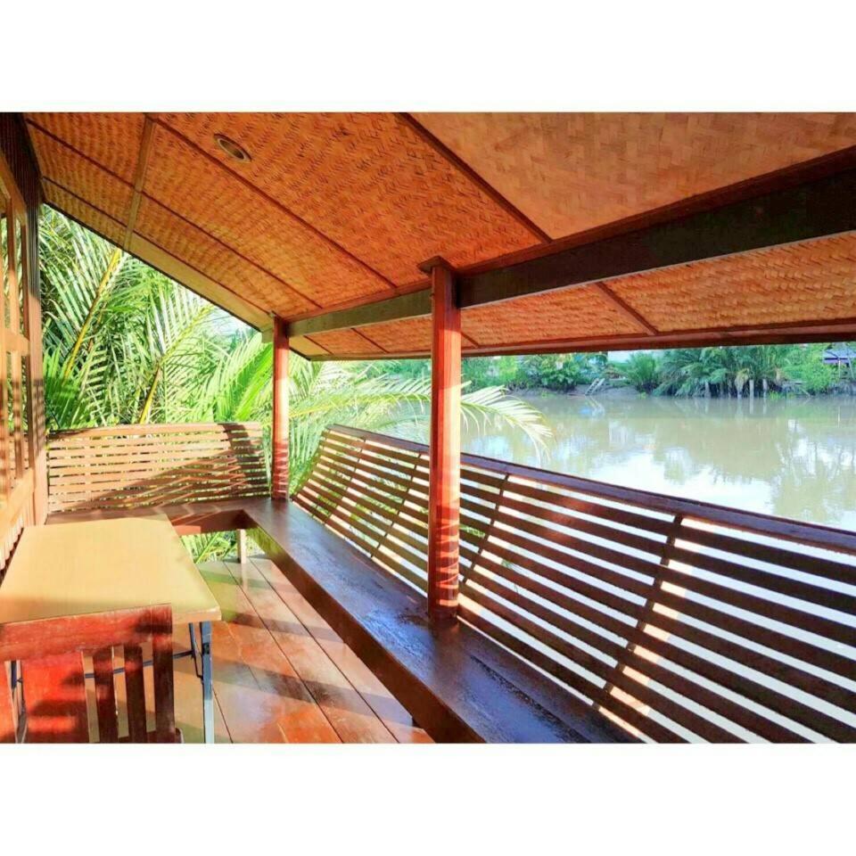 Resort Ruennamyen Amphawa