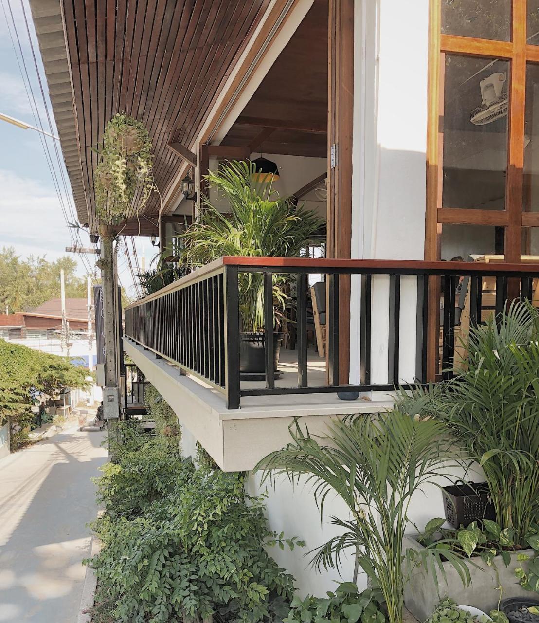 Hotel The Reef & 3*