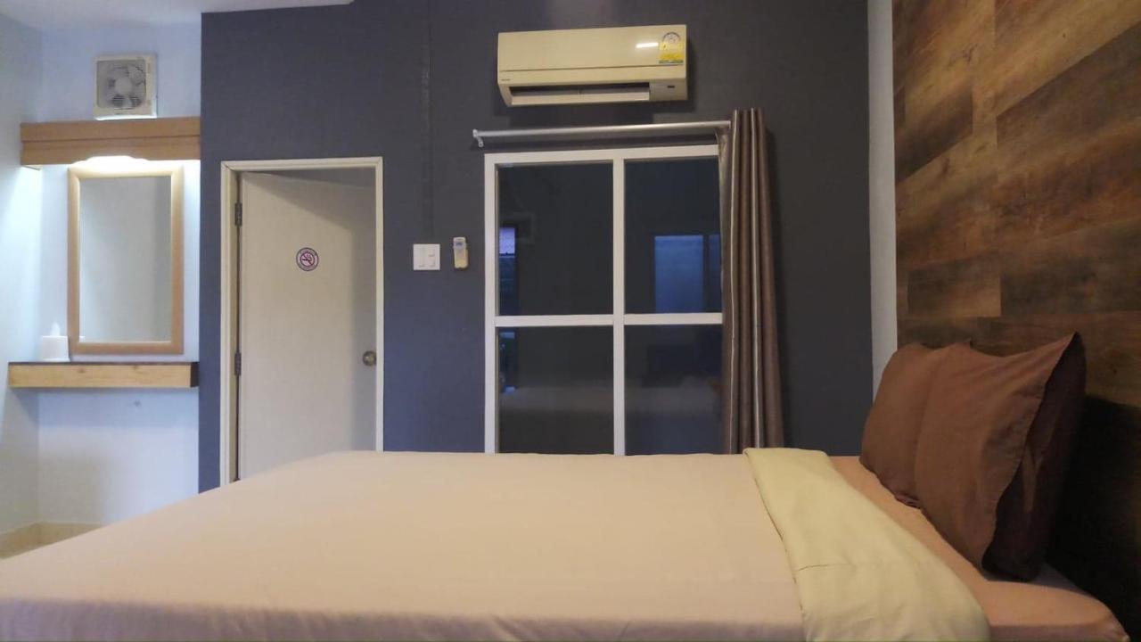 Ploy Economy hotel Buriram