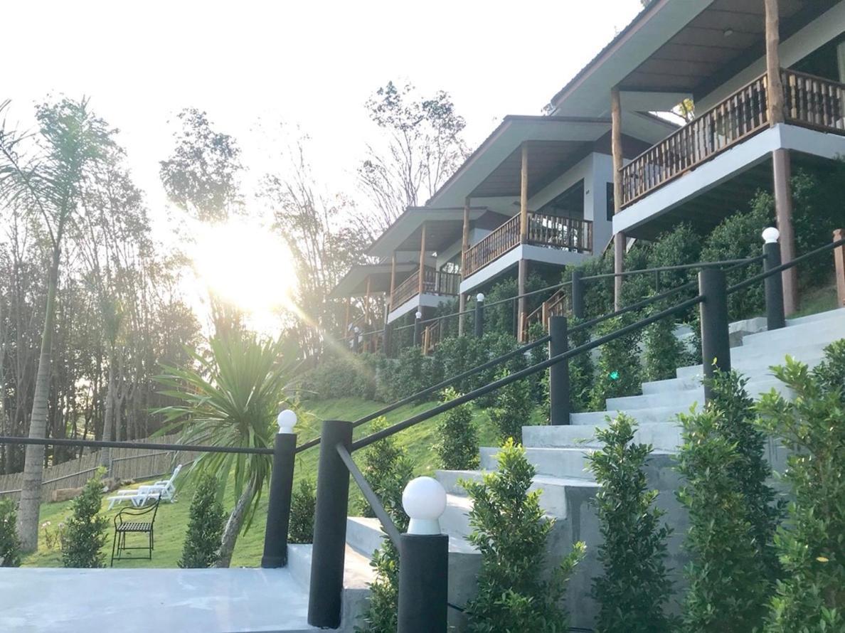 Resting Place Hostel Ko Yao Yai
