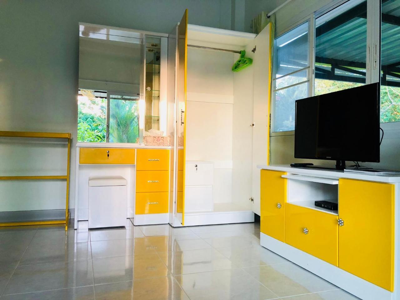 Guest house Aranya