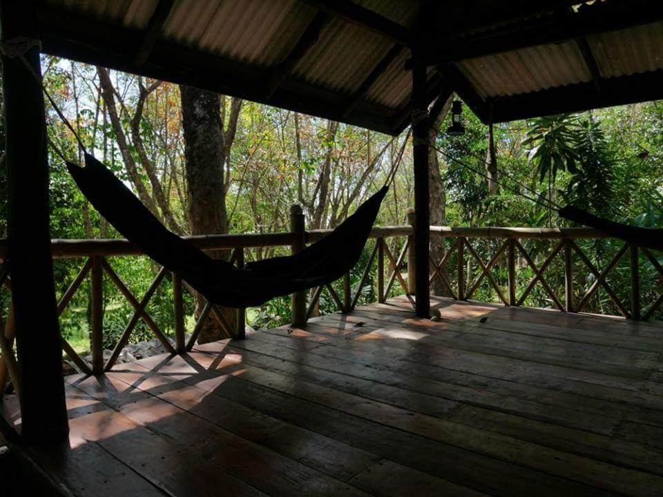 Dugong Koh Sukorn Guest house Ko Sukon