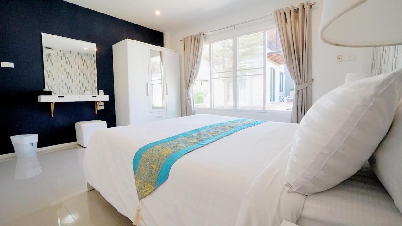 Sea Space Phuket Villa