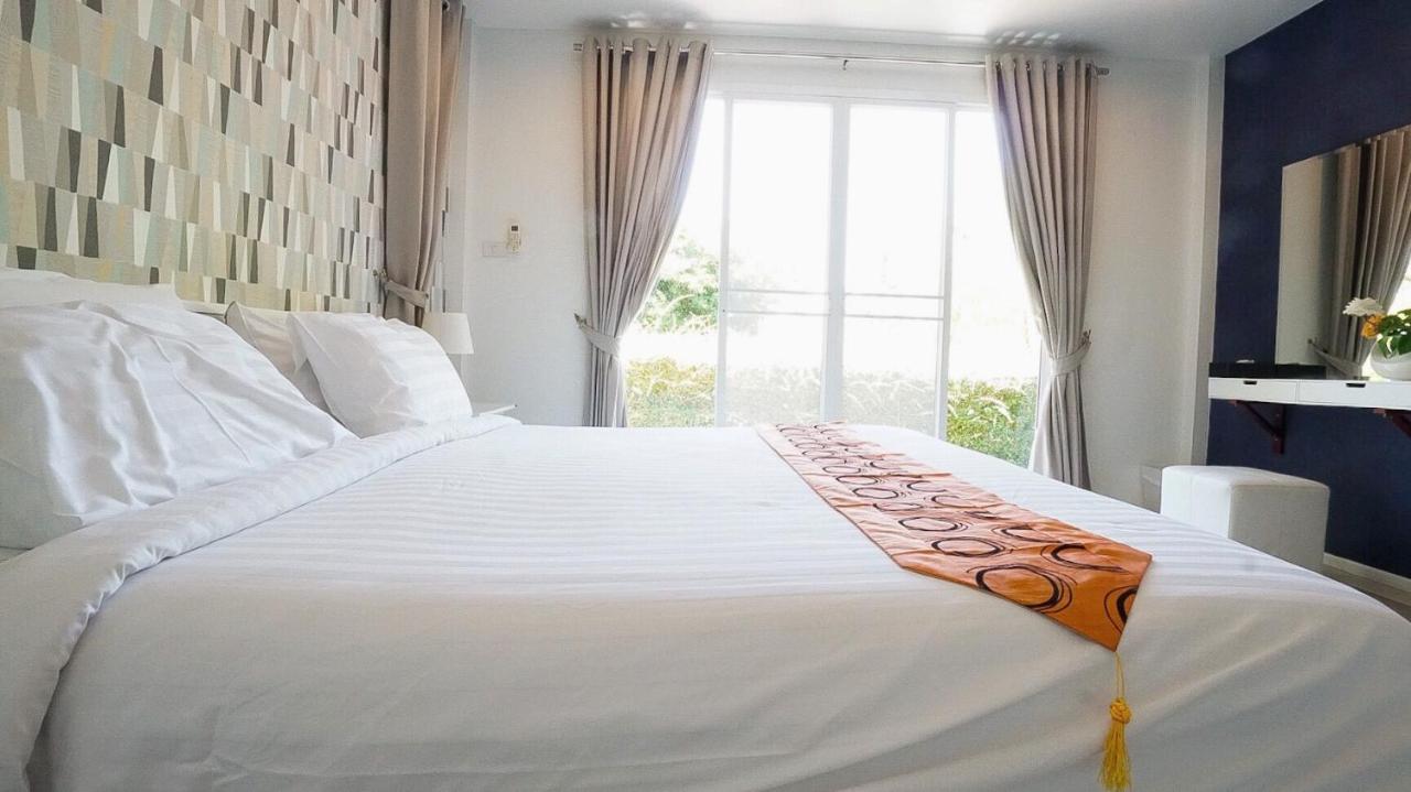 Villa Sea Space Phuket *
