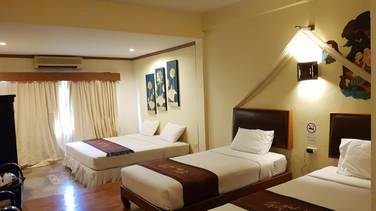 Resort Karinthip Village