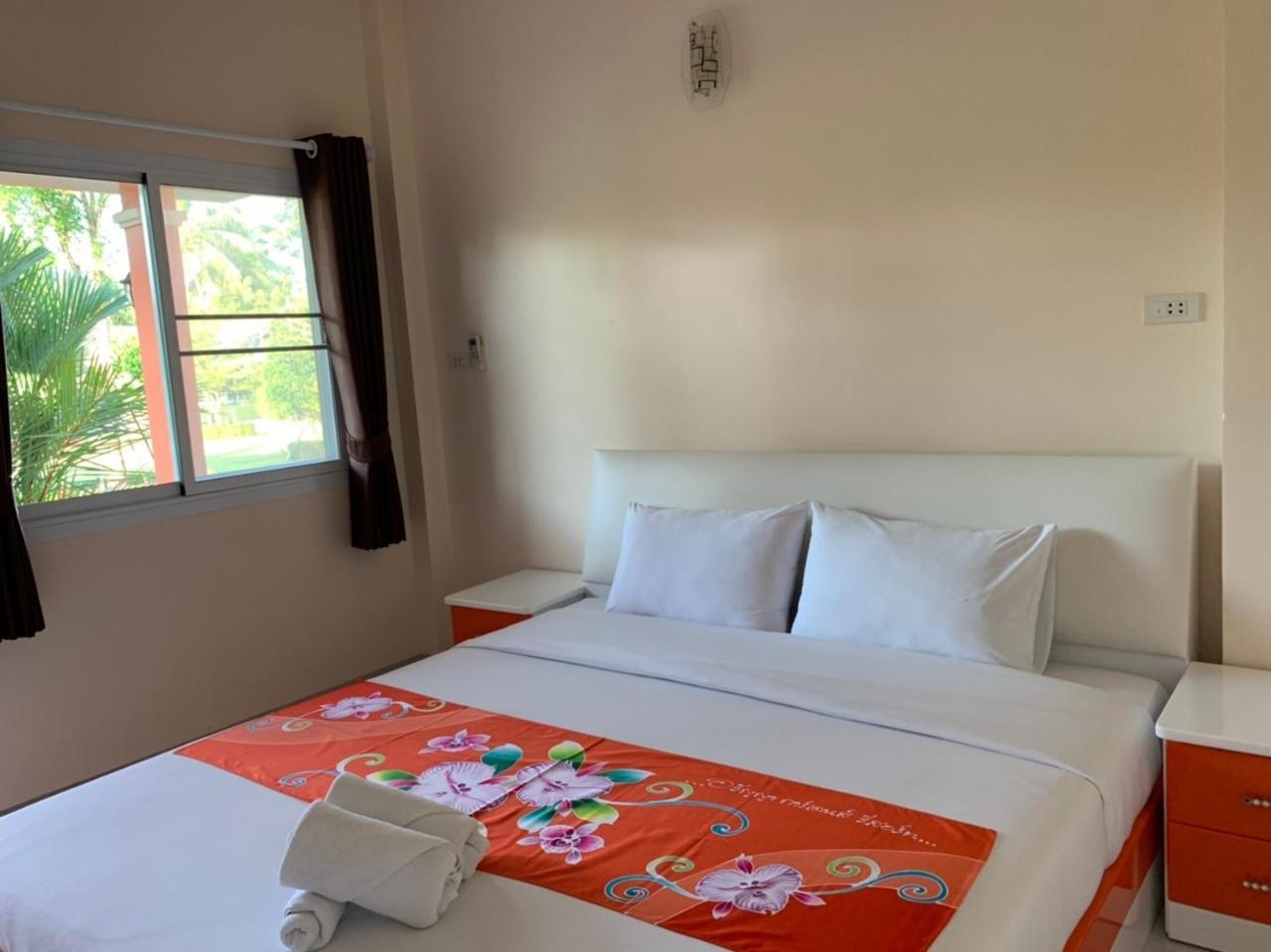 Guest house Aranya 2*