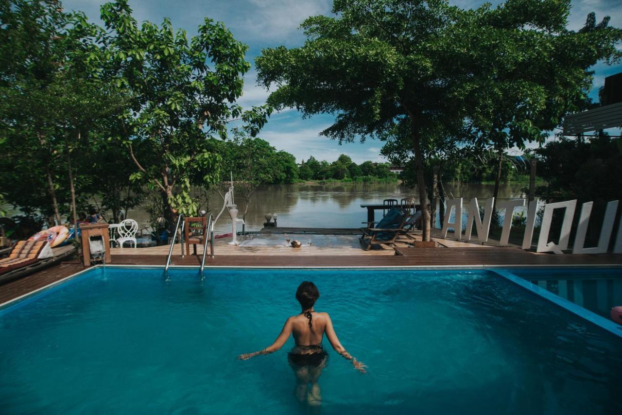 Resort The Antique Riverside