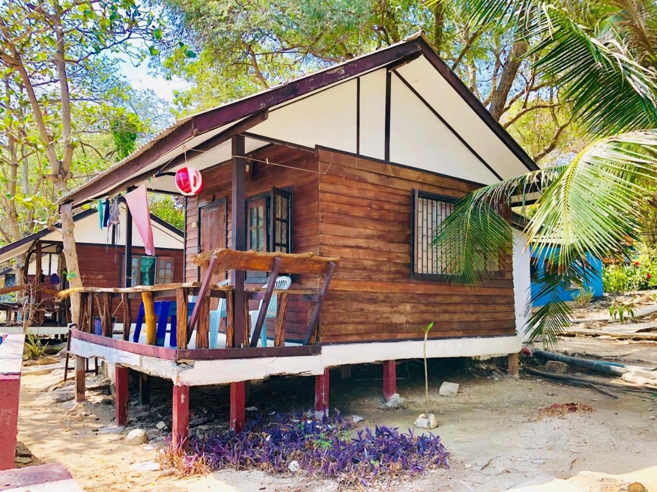 Resort Pudsa Koh Samet