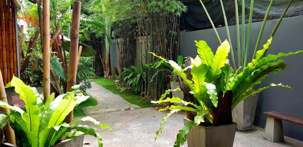 Sairee Sairee Guest house