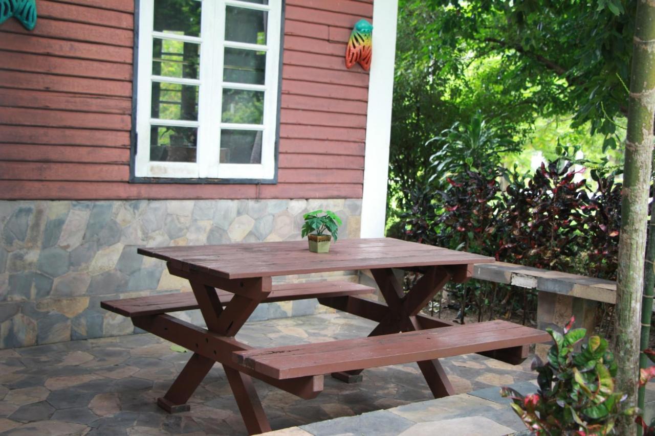 River Kwai Park & 3*