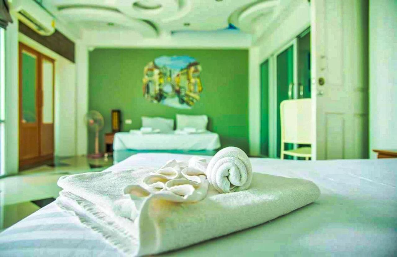 Thai Orange Magic Guest house