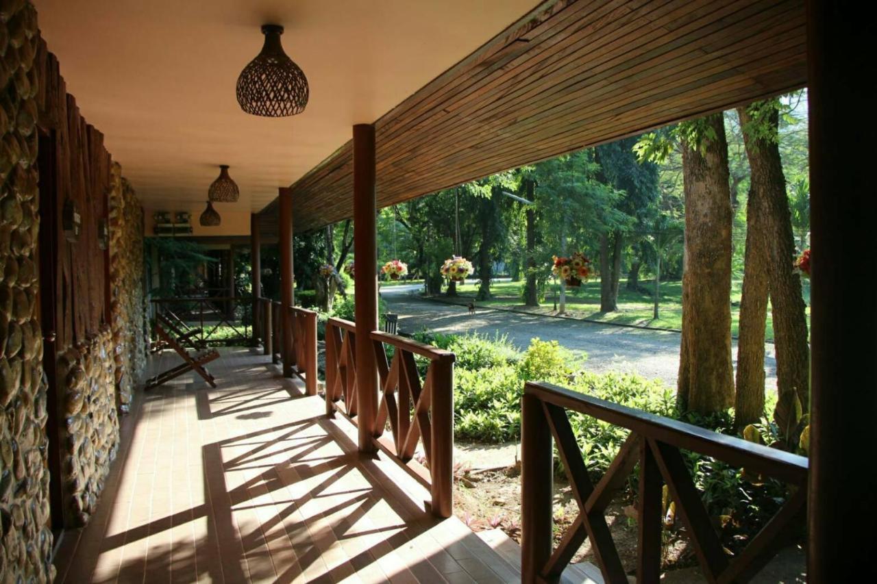 River Kwai Park & Resort Chongsadao