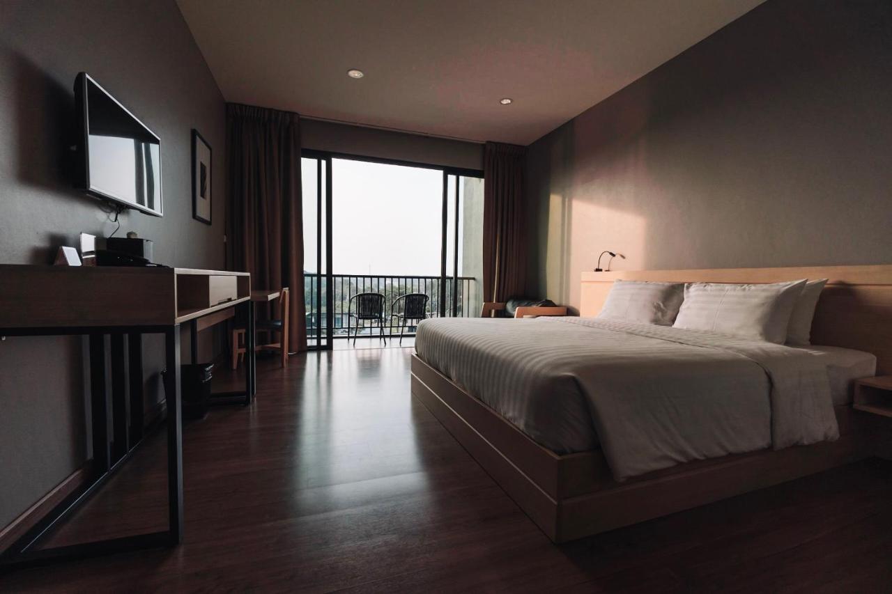Riverawan Hotel 3*