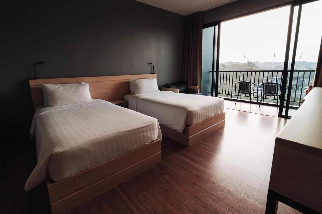 Hotel Riverawan 3*