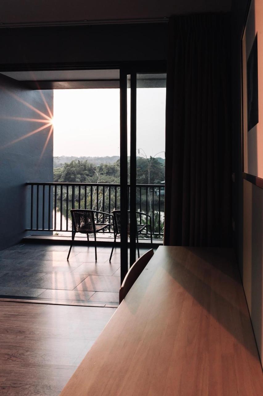 Riverawan Hotel 3*
