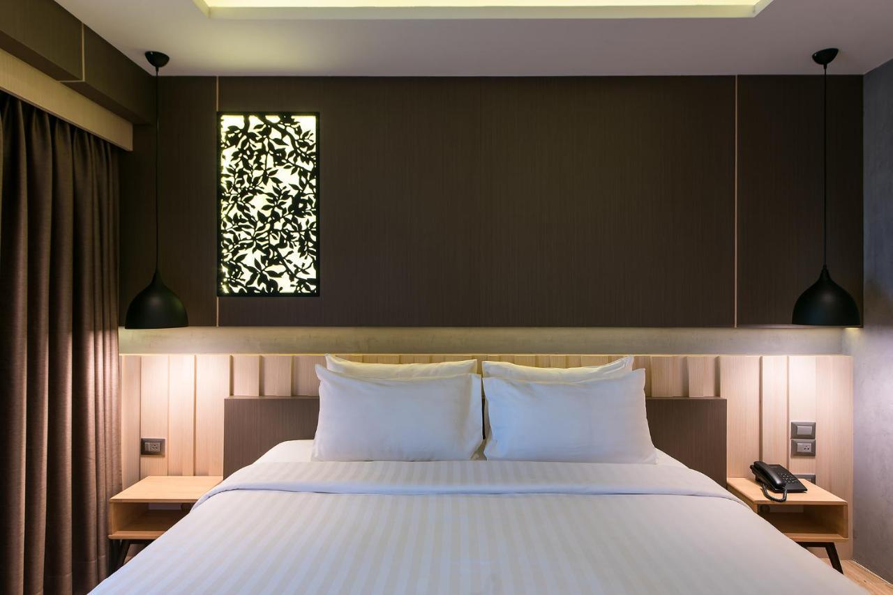 Nadee 10 & Hotel