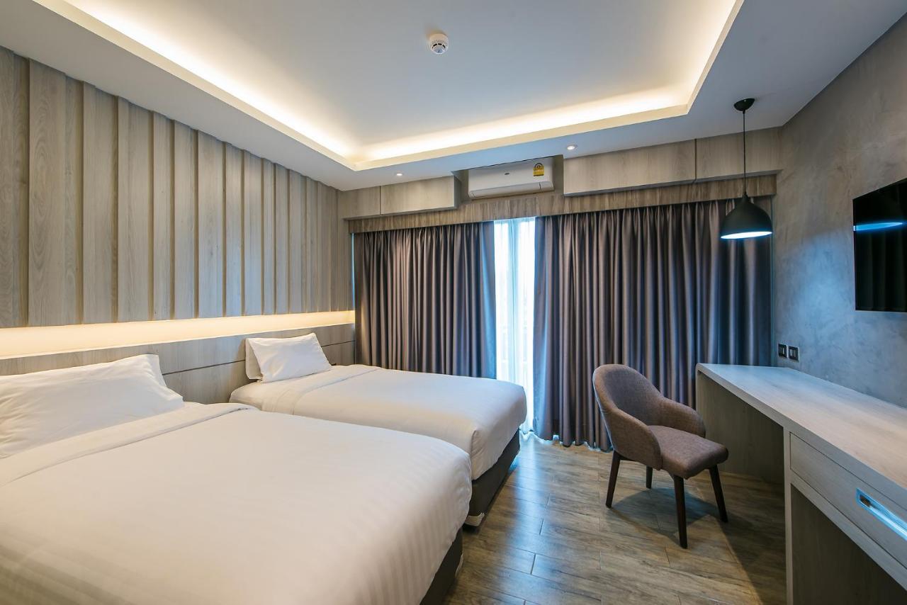 Hotel Nadee 10 & 4*