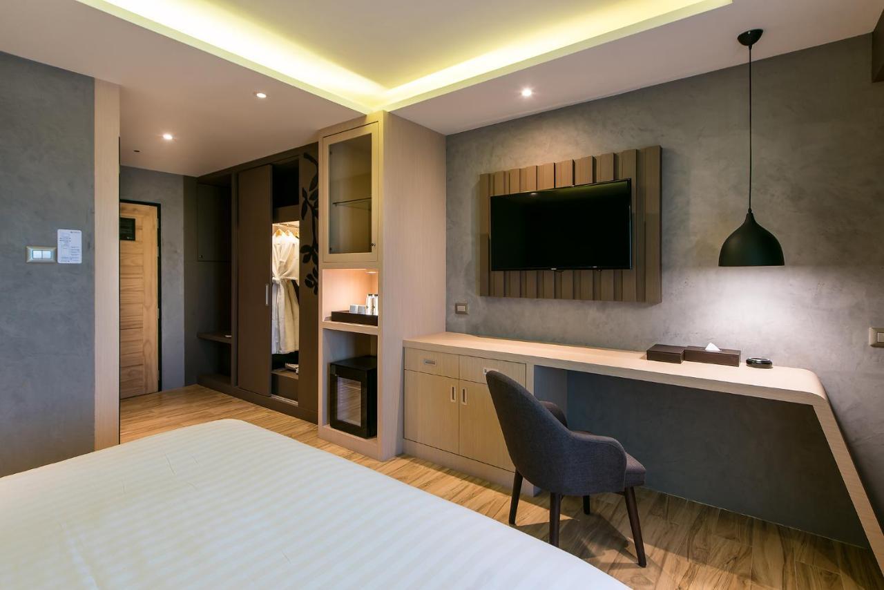 Nadee 10 & Hotel Khon Kaen