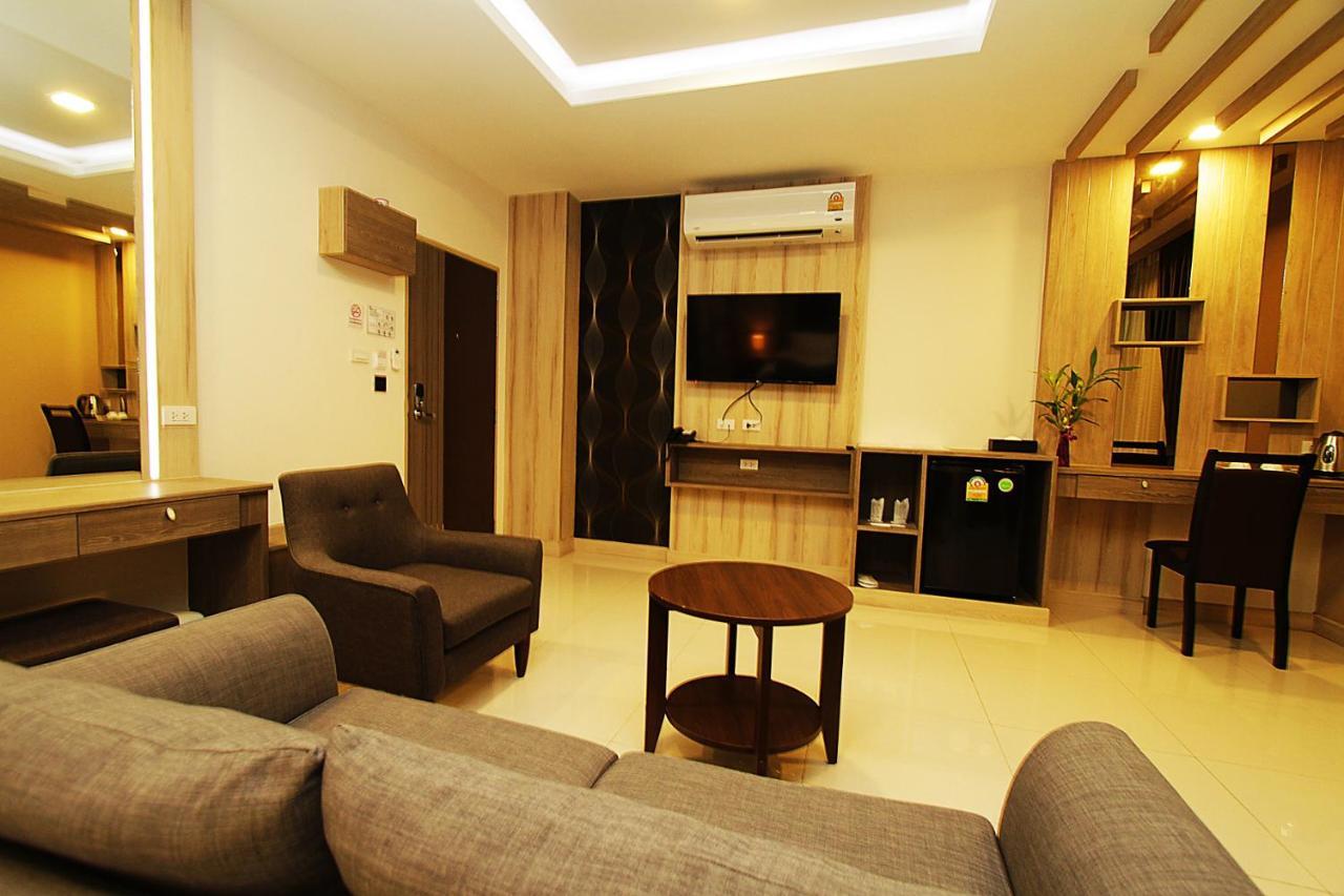 The Contrast I Hotel Pluak Daeng