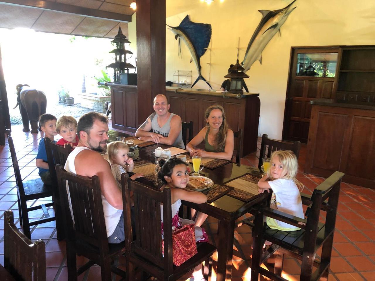 Chalong Oasis & Hotel