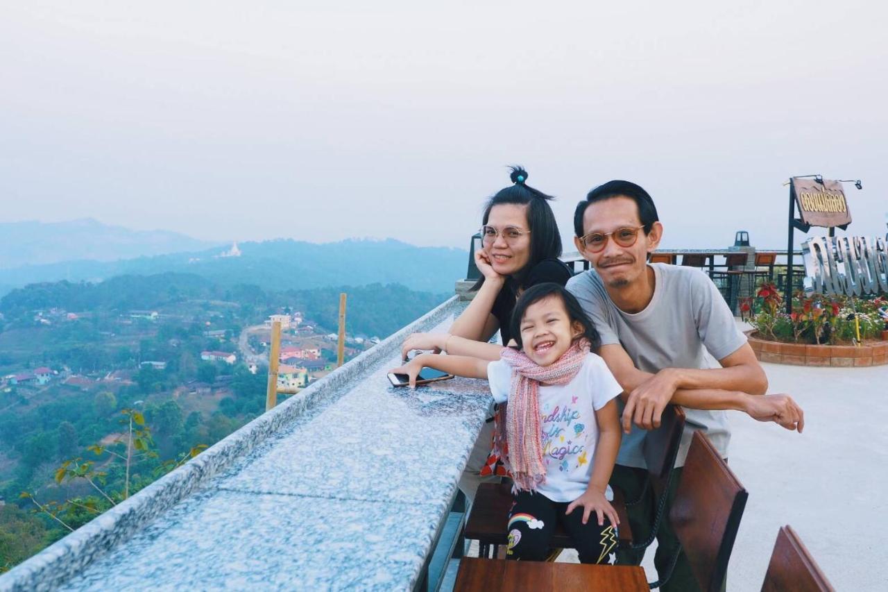 Resort Phumektawan ภูเมฆตะวัน Hotel&restaurant Mae Salong