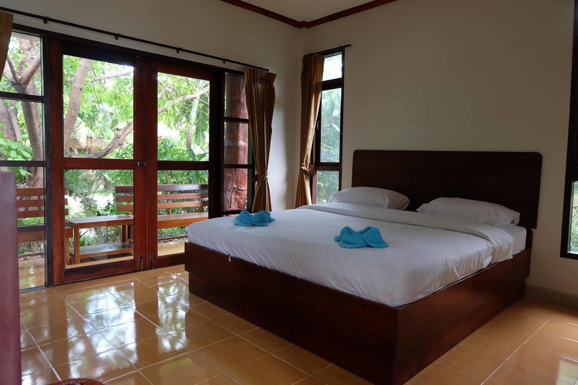 Resort Maiyai - Big Tree 4*