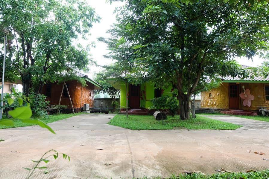 Maiyai - Big Tree Resort 4*