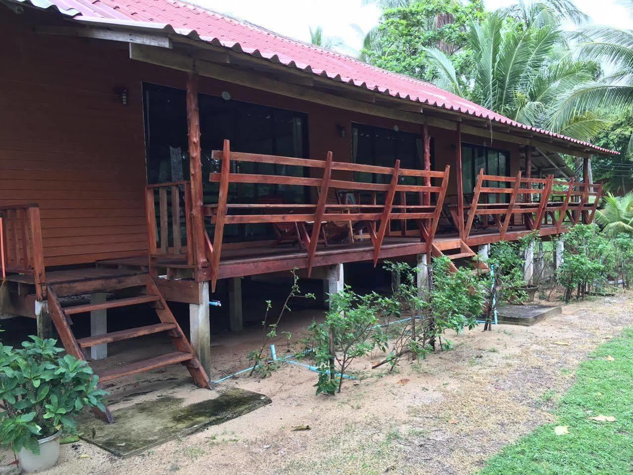 Libong Beach Resort Resort 3*