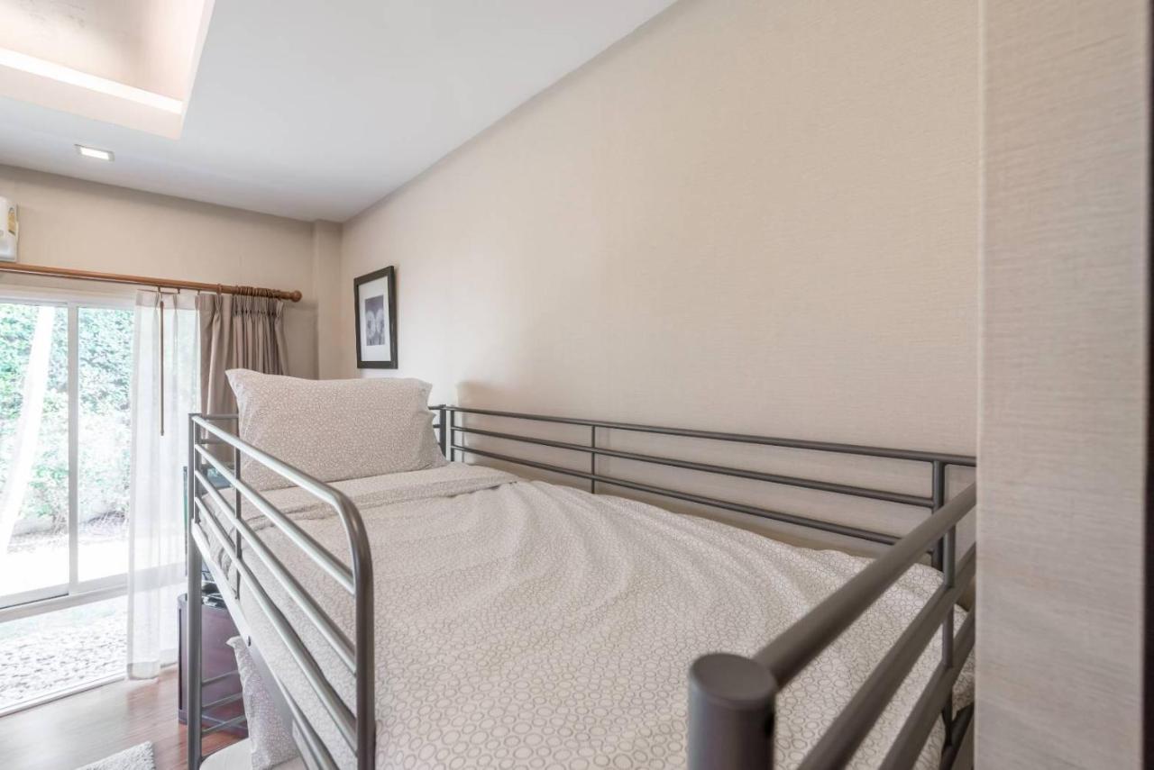 Anb Poolvilla Grand Modern 3br For 10pax
